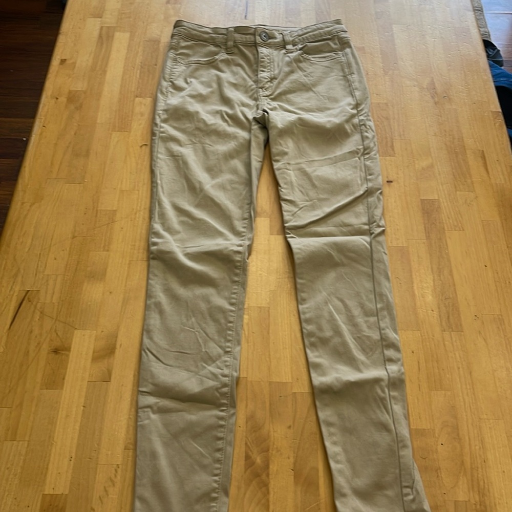 Women’s American Eagle Khaki Jeggings